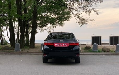 Toyota Corolla, 2018 год, 1 850 000 рублей, 5 фотография