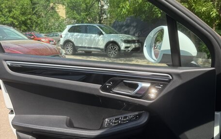Porsche Macan I рестайлинг, 2016 год, 3 800 000 рублей, 10 фотография