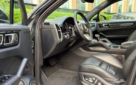 Porsche Cayenne III, 2019 год, 7 200 000 рублей, 18 фотография