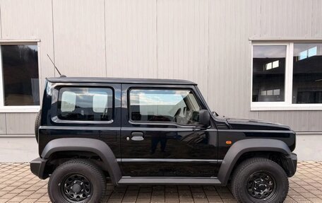 Suzuki Jimny, 2023 год, 2 350 000 рублей, 3 фотография