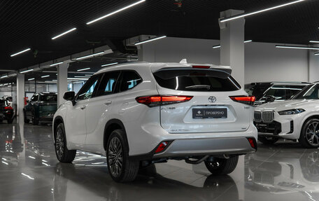 Toyota Highlander, 2026 год, 5 300 000 рублей, 5 фотография