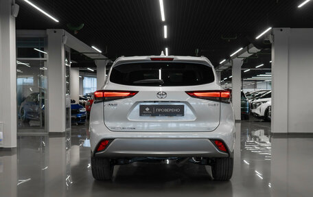 Toyota Highlander, 2026 год, 5 300 000 рублей, 6 фотография