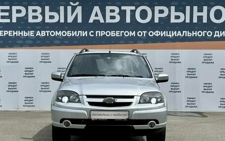 Chevrolet Niva I рестайлинг, 2018 год, 839 000 рублей, 2 фотография