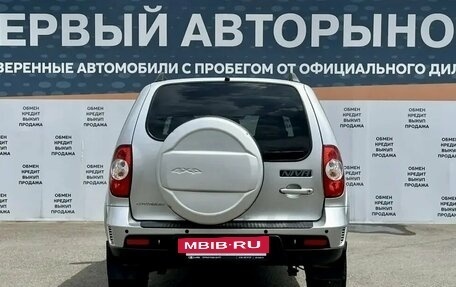 Chevrolet Niva I рестайлинг, 2018 год, 839 000 рублей, 6 фотография