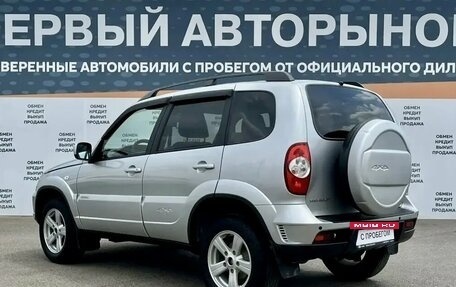 Chevrolet Niva I рестайлинг, 2018 год, 839 000 рублей, 7 фотография