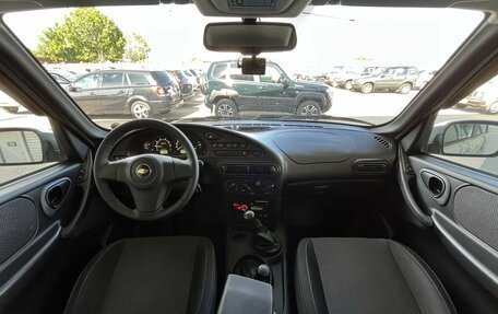 Chevrolet Niva I рестайлинг, 2018 год, 839 000 рублей, 16 фотография