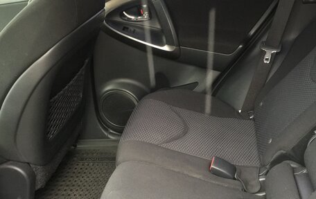 Toyota RAV4, 2011 год, 1 350 000 рублей, 2 фотография