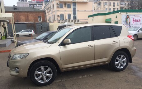 Toyota RAV4, 2011 год, 1 350 000 рублей, 4 фотография
