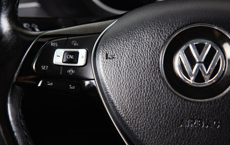 Volkswagen Tiguan II, 2019 год, 2 499 000 рублей, 18 фотография