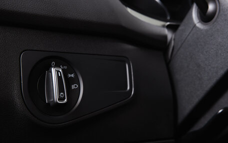 Volkswagen Tiguan II, 2019 год, 2 499 000 рублей, 24 фотография