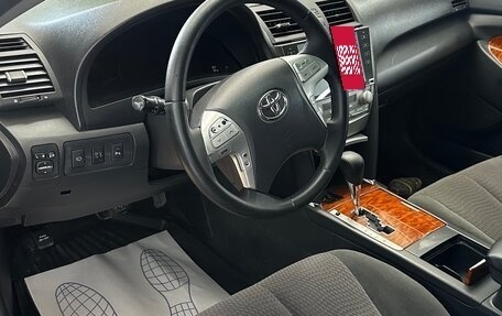 Toyota Camry, 2010 год, 1 090 000 рублей, 9 фотография