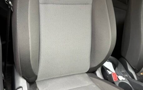Hyundai Solaris II рестайлинг, 2019 год, 1 390 000 рублей, 17 фотография