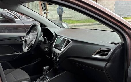 Hyundai Solaris II рестайлинг, 2019 год, 1 390 000 рублей, 16 фотография