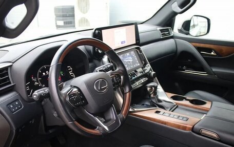Lexus LX, 2022 год, 12 350 000 рублей, 7 фотография