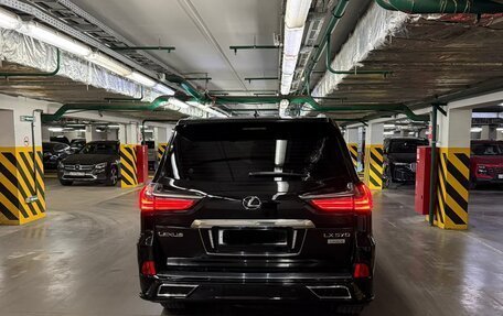 Lexus LX III, 2017 год, 7 499 999 рублей, 13 фотография