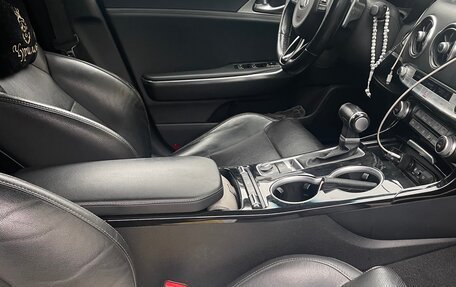 KIA Stinger I, 2018 год, 2 280 000 рублей, 9 фотография