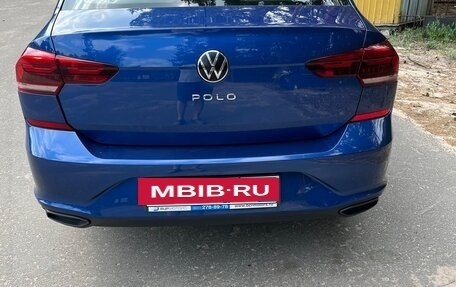 Volkswagen Polo VI (EU Market), 2021 год, 1 350 000 рублей, 2 фотография