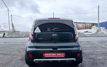 KIA Soul II рестайлинг, 2017 год, 1 600 000 рублей, 7 фотография