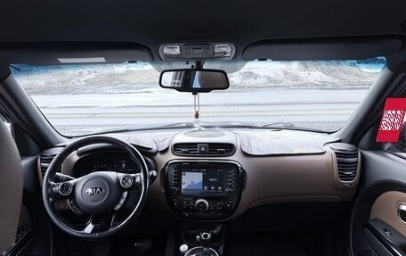 KIA Soul II рестайлинг, 2017 год, 1 600 000 рублей, 10 фотография