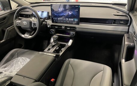 Toyota RAV4, 2026 год, 4 350 000 рублей, 9 фотография