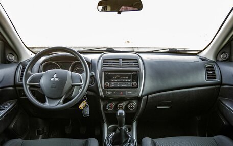 Mitsubishi ASX I рестайлинг, 2013 год, 1 048 000 рублей, 14 фотография