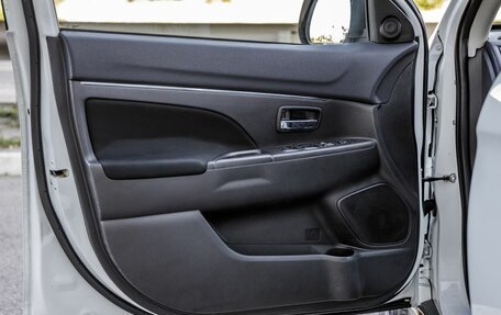 Mitsubishi ASX I рестайлинг, 2013 год, 1 048 000 рублей, 22 фотография