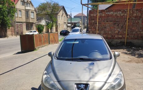 Peugeot 308 II, 2010 год, 350 000 рублей, 2 фотография