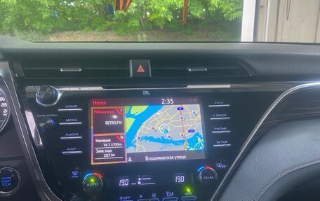 Toyota Camry, 2020 год, 2 700 000 рублей, 9 фотография