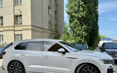 Volkswagen Touareg III, 2020 год, 5 925 000 рублей, 2 фотография