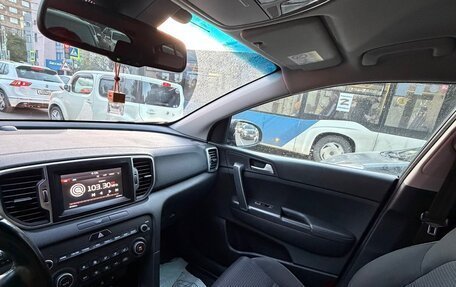 KIA Sportage IV рестайлинг, 2018 год, 2 000 000 рублей, 8 фотография