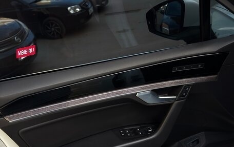 Volkswagen Touareg III, 2020 год, 5 925 000 рублей, 14 фотография