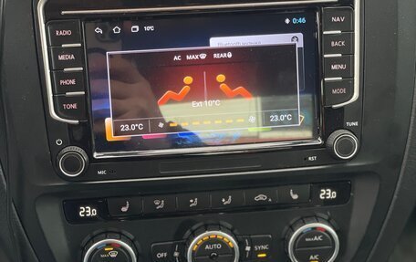 Volkswagen Jetta VI, 2012 год, 900 000 рублей, 10 фотография