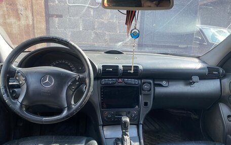 Mercedes-Benz C-Класс, 2000 год, 500 000 рублей, 5 фотография