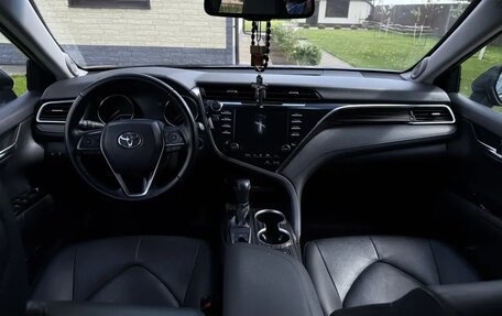 Toyota Camry, 2020 год, 3 100 000 рублей, 8 фотография