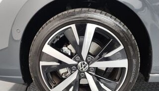 Volkswagen Golf VIII, 2023 год, 2 220 013 рублей, 19 фотография