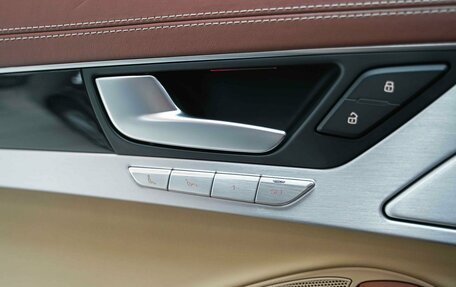 Audi A8, 2012 год, 3 845 000 рублей, 14 фотография