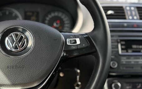Volkswagen Polo VI (EU Market), 2017 год, 1 390 000 рублей, 22 фотография
