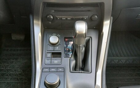 Lexus NX I, 2017 год, 2 814 000 рублей, 14 фотография