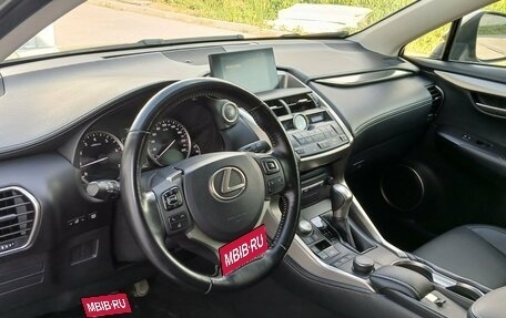 Lexus NX I, 2017 год, 2 814 000 рублей, 15 фотография