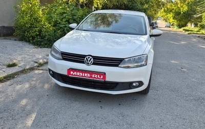 Volkswagen Jetta VI, 2014 год, 870 000 рублей, 1 фотография