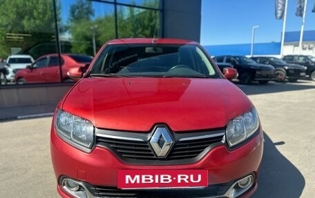Renault Logan II, 2014 год, 679 000 рублей, 2 фотография