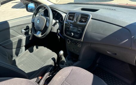 Renault Logan II, 2014 год, 679 000 рублей, 11 фотография