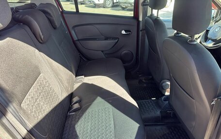 Renault Logan II, 2014 год, 679 000 рублей, 12 фотография