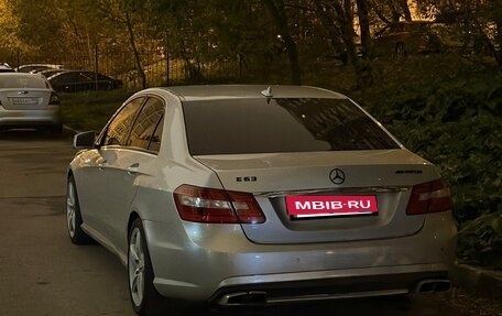 Mercedes-Benz E-Класс, 2009 год, 900 000 рублей, 2 фотография