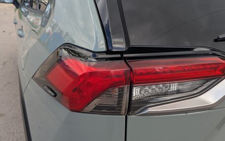 Toyota RAV4, 2020 год, 2 900 000 рублей, 5 фотография