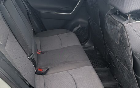 Toyota RAV4, 2020 год, 2 900 000 рублей, 9 фотография