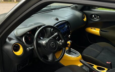Nissan Juke II, 2015 год, 990 000 рублей, 6 фотография