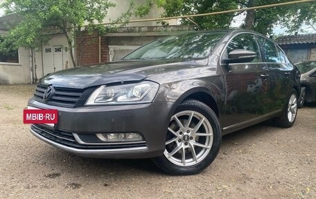 Volkswagen Passat B7, 2012 год, 955 000 рублей, 4 фотография