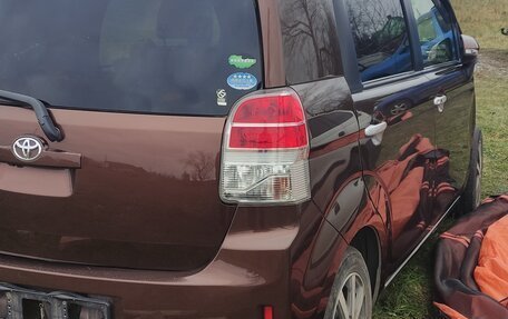 Toyota Spade, 2014 год, 500 000 рублей, 2 фотография