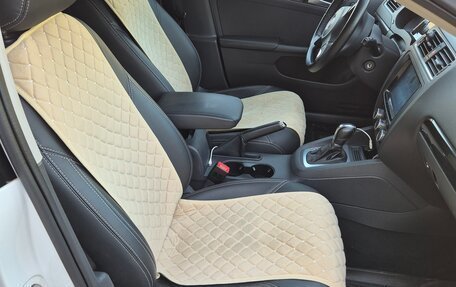 Volkswagen Jetta VI, 2014 год, 870 000 рублей, 6 фотография